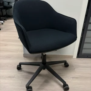 BRUKT | VITRA SOFTSHELL KONFERANSESTOL/LOUNGESTOL