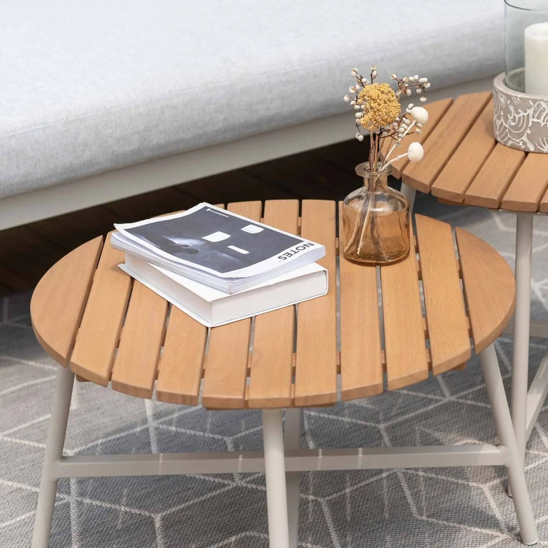 Loungebord Copenhagen Ø55 cm aluminium/eukalyptus - LifestyleGarden - Image 5